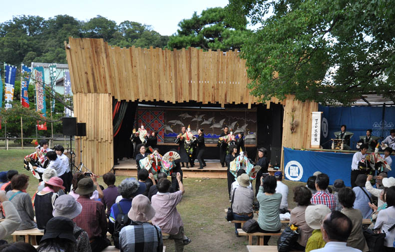 德岛城内小屋掛公演“阿波人形净琉璃剧”